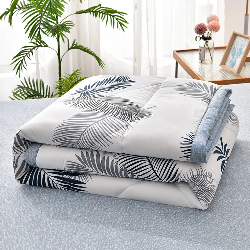 Fashion Skin-friendly Summer Cool Blanket Comfortable Lightweight Air Condition Comforter Machine Washable Quilt for Adults Kids